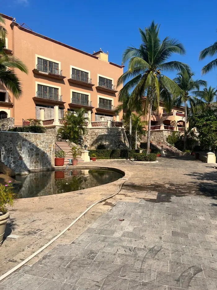 la-cruz-to-barra-de-navidad-passages (1)